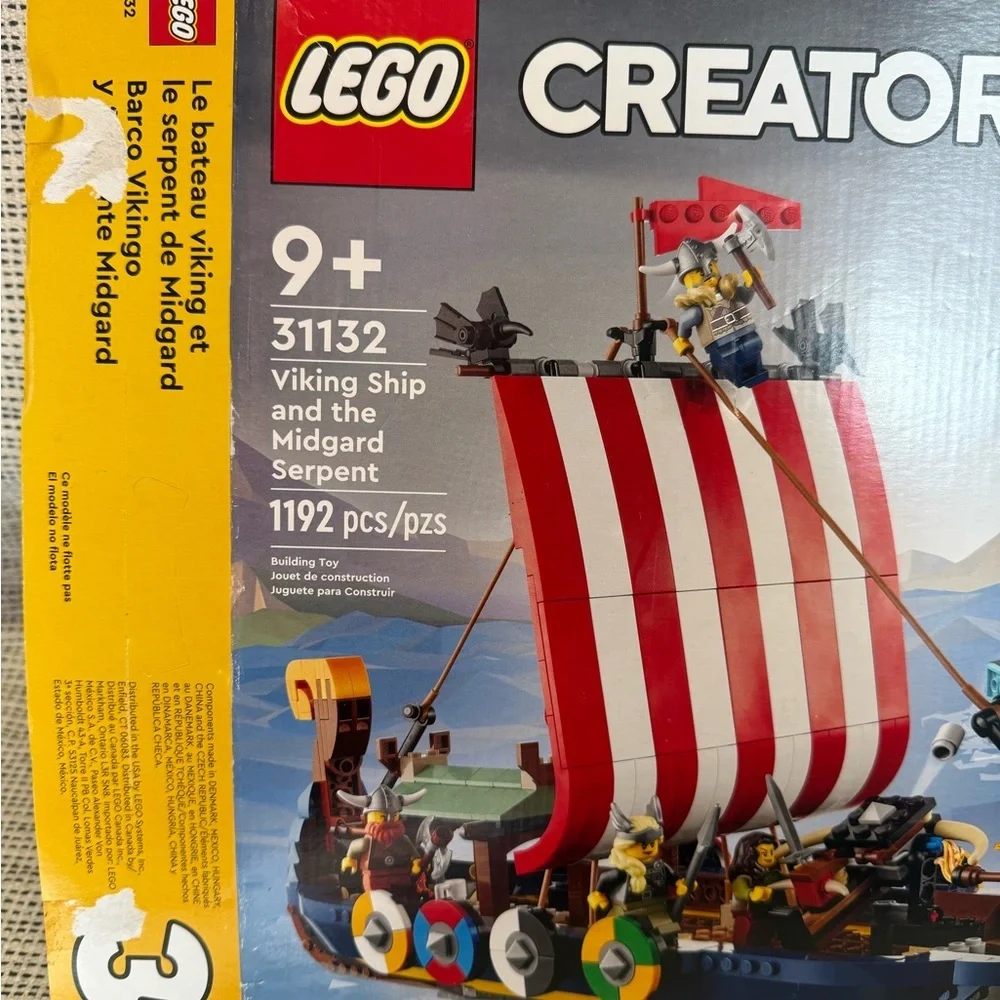 LEGO Creator 3-in-1 Viking Ship and the Midgard Serpent 31132 Open Damaged Box